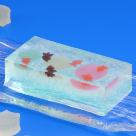 創作羊羹 「水灯り」